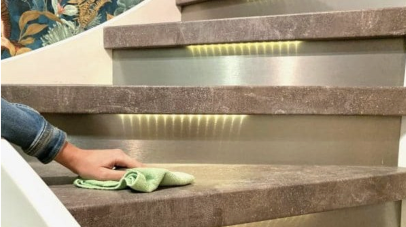 Hoe onderhoud ik mijn trap na een traprenovatie?