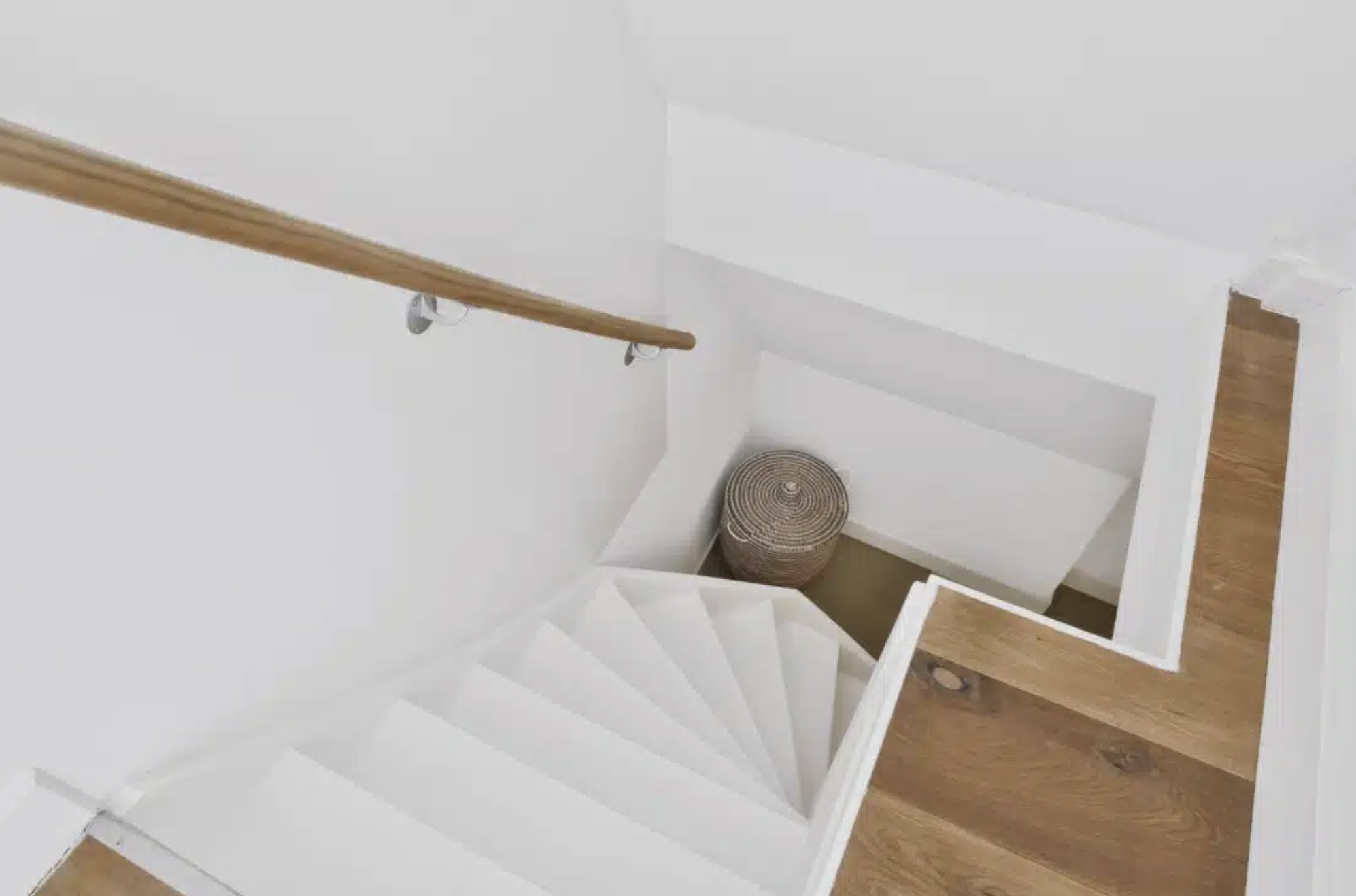 Vervang uw oude trap en ga van steile klim naar stijlvolle blikvanger